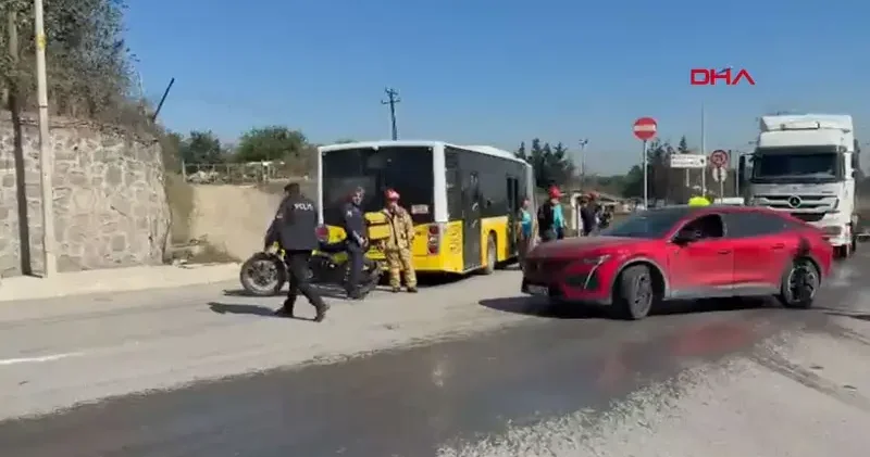 Sultangazi de İETT otobüsü duvara çarptı; yaralılar var