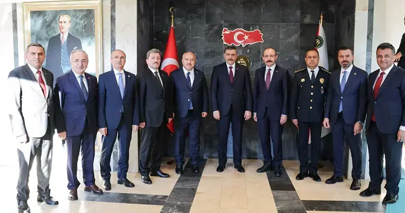 İçişleri Bakanı Çiftçi, 19 Mayıs Polis Meslek Yüksekokulu ziyaret etti