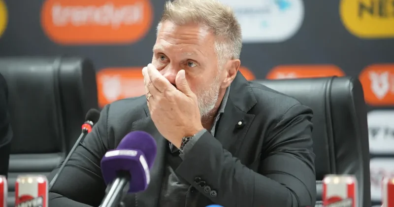 Süper Lig ekibinin hocası yenilgi sonrası açık konuştu: Takımda kalmak istiyorum