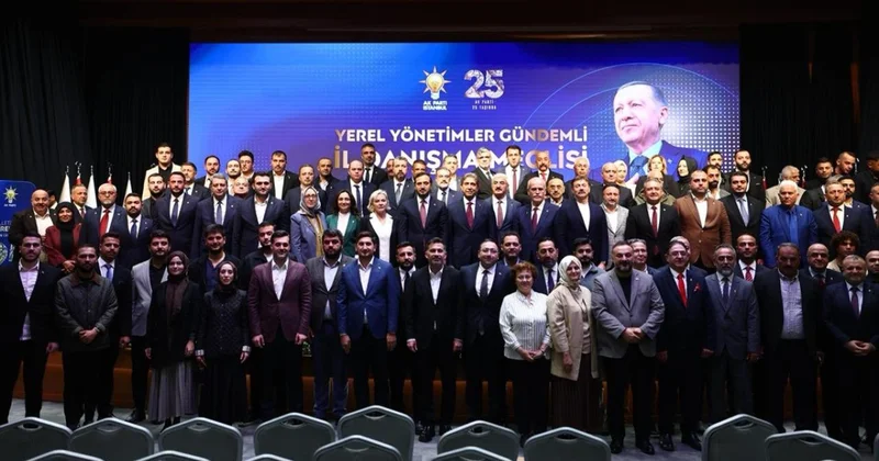 Farklı siyasi partilerden 136 kişi AK Parti ye katıldı