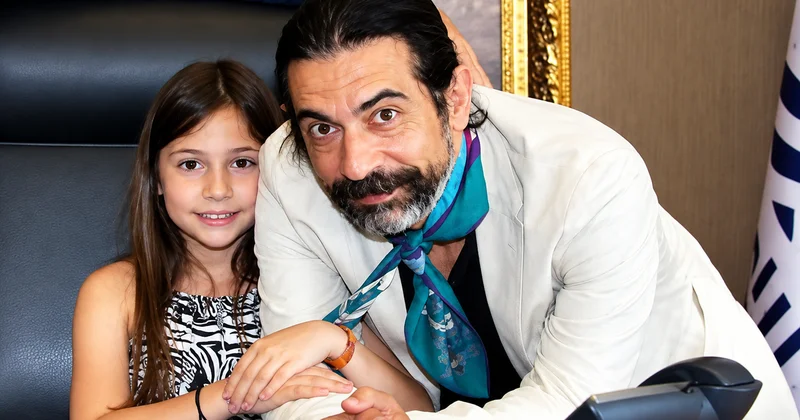 Okan Bayülgen in 17 yaşındaki kızı İstanbul dan büyük başarı