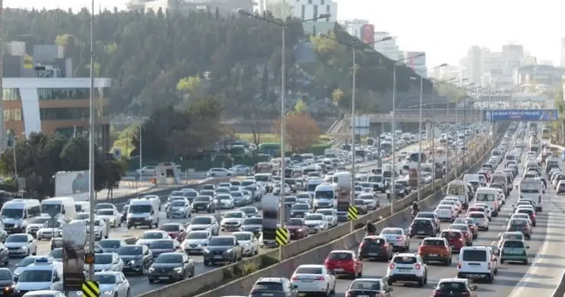 İstanbul da E 5 yolu her gün 7 saat kapanacak! Kilit noktada yeni düzenleme