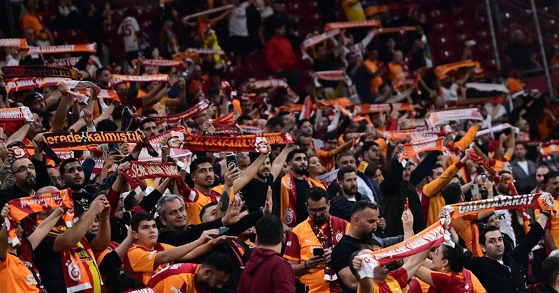 Galatasaraylı yıldıza RAMS Park ta şok protesto! Islıklarla çıktı