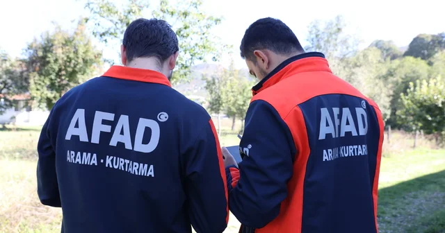 Sakarya da kaybolan 68 yaşındaki Alzheimer hastası kadın aranıyor Sakarya Haberleri Habertürk Yerel Haberler