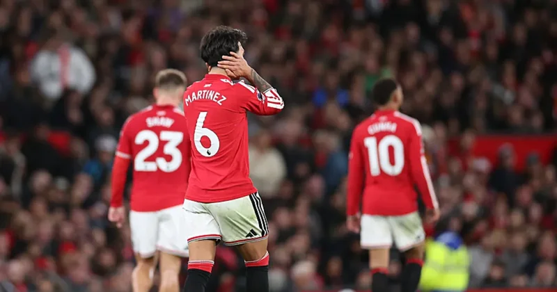 Manchester United, Tottenham’a 90+’da takıldı!