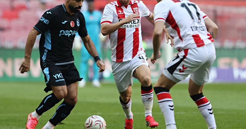 Karadeniz derbisinde inanılmaz ilk yarı! 3 gol, 1 kırmızı kart