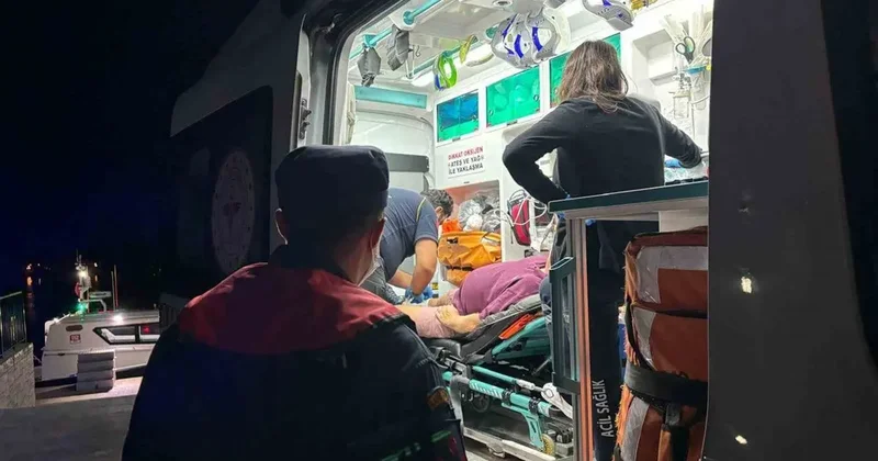 Yer: Muğla! Özel teknede yaralanan vatandaşa denizden tahliye edildi
