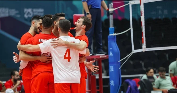 A Milli Erkek Voleybol Takımı ndan üçüncü galibiyet!