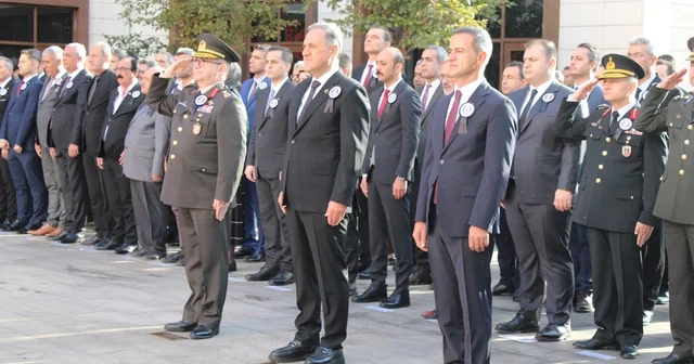 Bingöl de 10 Kasım da Atatürk saygıyla anıldı Bingöl Haberleri