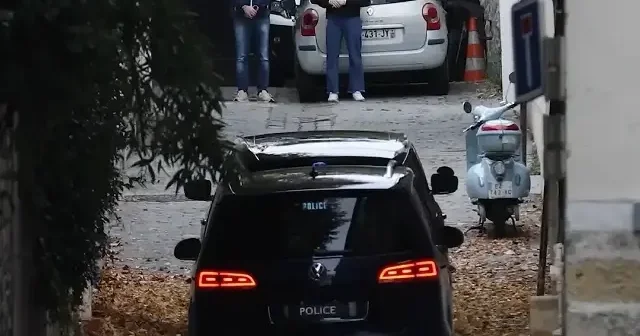 Fransa nın eski Cumhurbaşkanı Sarkozy serbest bırakıldı VİDEO İZLE