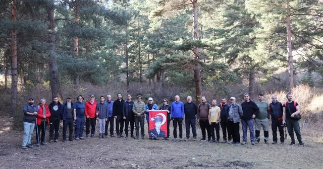 Doğal güzelliklerin içinde 16 km yürüdüler Erzurum Haberleri