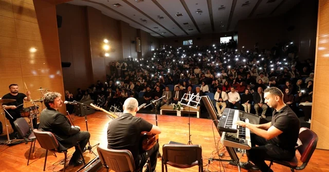 SUBÜ den uluslararası öğrencilere türkü konseri Sakarya Haberleri