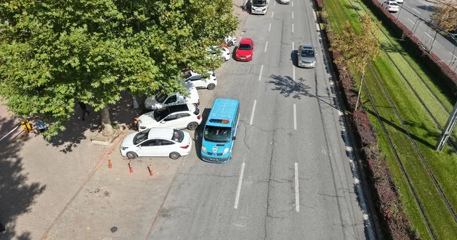 Zabıtadan yaya yoluna park eden araç ve sürücülerine denetim Kayseri Haberleri