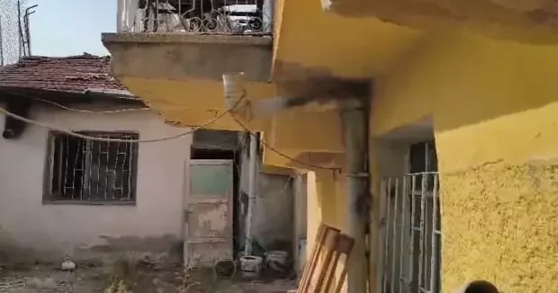 Ankara haberleri Yer: Ankara! Tanımadığı 3 kişi tarafından evinde dövülerek öldürüldü 10 Kasım 2025