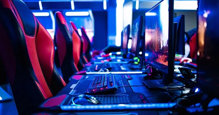 Kuzey Kore de bir ilk: Yabancılarla oynamak yasak