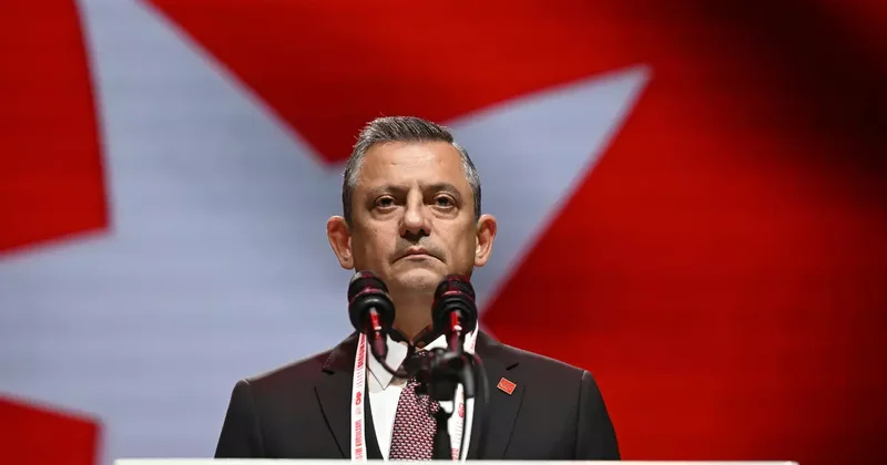 Özgür Özel: Her şey onunla başladı, mücadele bitmeyecek!