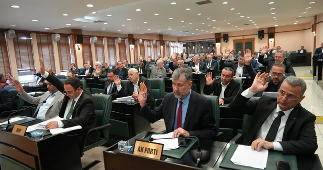 Samsun Büyükşehir Meclisi 69 maddeyi gündemine aldı Samsun Büyükşehir ve 17 ilçenin 2026 mali yılı bütçesi 38 milyar 690 milyon TL olarak öngörüldü Samsun Haberleri