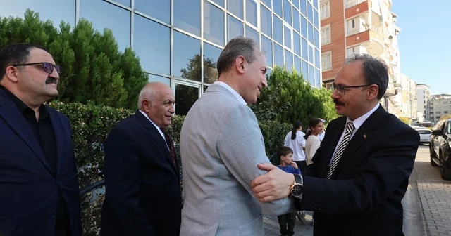 Vali Kızılkaya, Siirt Ticaret ve Sanayi Odası yönetimiyle bir araya geldi Siirt Haberleri