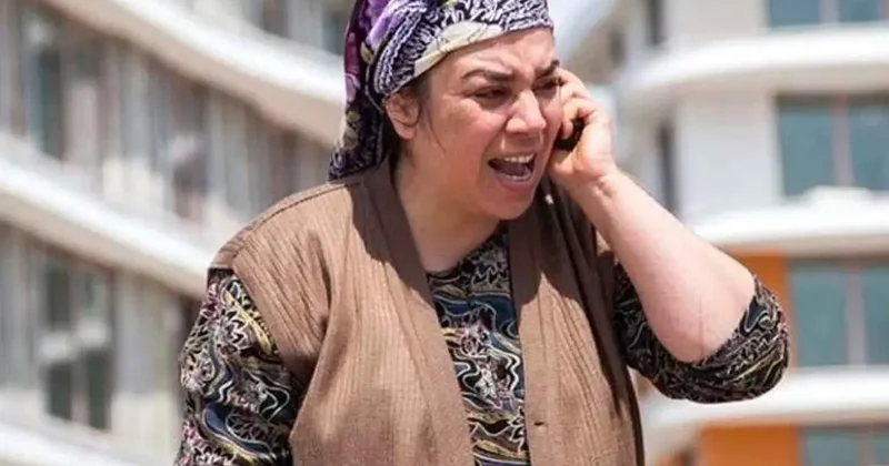 Yeşim Ceren Bozoğlu 30 yıl sonra çocukluk aşkına kavuştu