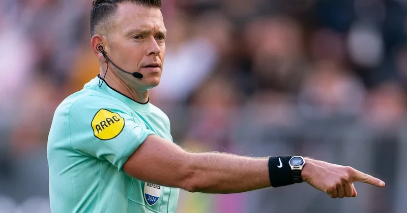 Fenerbahçe den hakem kararı! UEFA ya resmi başvuru Sözcü Gazetesi