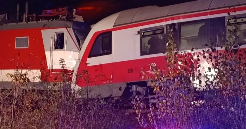Bratislava da trenler çarpıştı: Onlarca yaralı