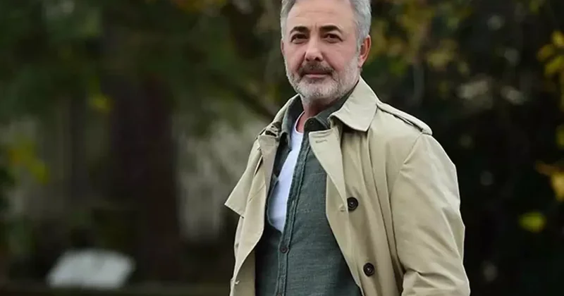 Mehmet Aslantuğ yeni sevgilisiyle uzun süre sonra objektiflere yakalandı