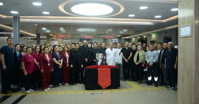 Mustafa Kemal Atatürk, Özel Hatem Hastanesi nde düzenlenen törenle anıldı Gaziantep Haberleri