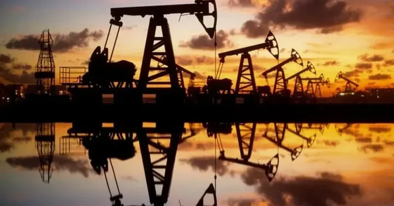 Brent petrolün varili 64,04 dolardan işlem görüyor