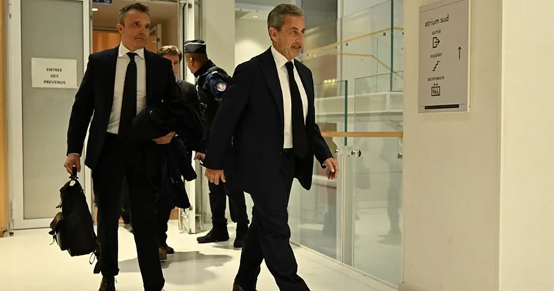 Eski Fransa Cumhurbaşkanı Sarkozy hapisten çıkıyor Sözcü Gazetesi