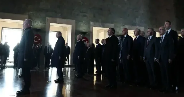 Cumhurbaşkanı Erdoğan Anıtkabir de: Atatürk vefatının 87 inci yıl dönümünde devlet töreniyle anıldı VİDEO İZLE