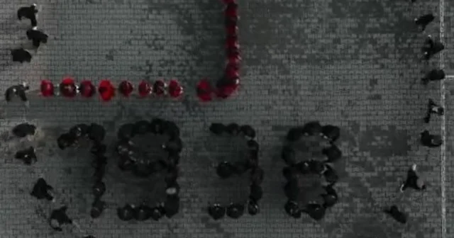 Ortaokul öğrencileri, Atatürk ü özel koreografiyle andı Bursa Haberleri