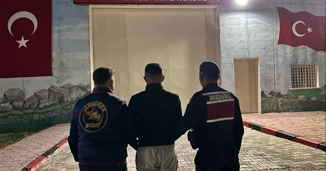 Evleri soyan şahsı JASAT yakaladı Afyonkarahisar Haberleri