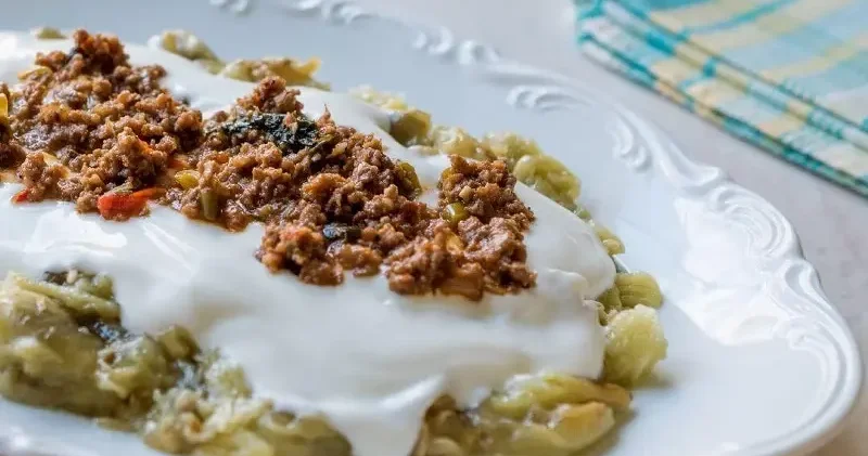 Ali nazik kebabı tarifi: Ali nazik nasıl yapılır? Hünkar Beğendi den farkı nedir? Yemek Tarifleri