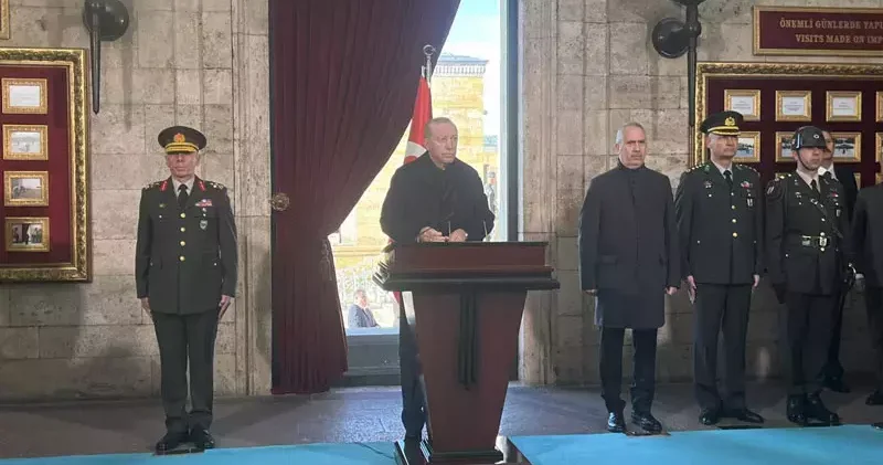 Anıtkabir de 10 Kasım töreni