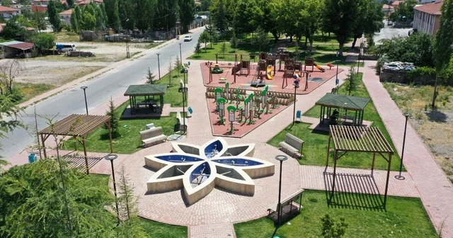 Başkan Çolakbayrakdar: Kişi başına 17,60 metrekare yeşil alan, 530 park ve 965 bin ağaçla geleceğe nefes, şehre oksijen Kayseri Haberleri