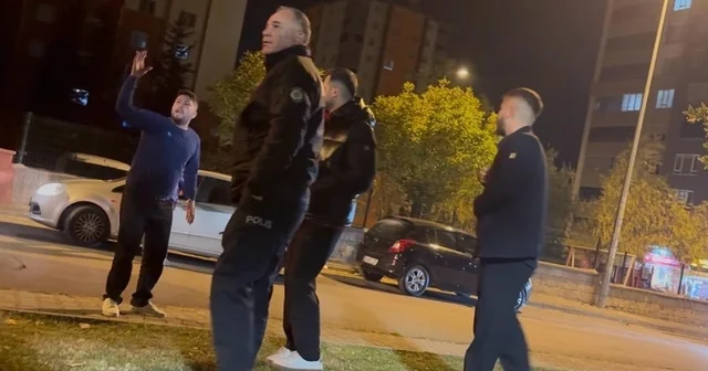 Alkollü yakalanmamak için şoför olduğunu inkar eden şahıs ekiplere zorluk çıkardı Kayseri de alkolmetreyi üflemeyen aday sürücünün ehliyeti daimi iptal edildi Kayseri Haberleri