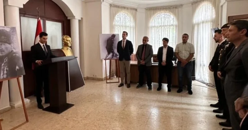 Atatürk Kamerun da anıldı: Onun vizyonu yol gösterici olmaya devam ediyor