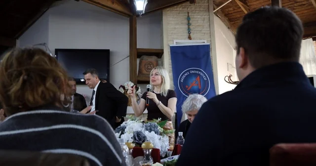 Akdeniz Üniversitesi Rektörü Prof. Dr. Özkan, öğrenci topluluk başkanlarıyla buluştu Antalya Haberleri