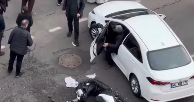 Diyarbakır da otomobilin çarptığı motosikletli kurye yaralandı Diyarbakır Haberleri