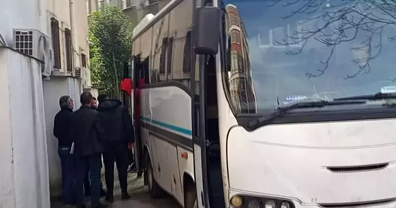 Büyükçekmece Adliyesi ndeki hırsızlık; şüpheliler adliyeye sevk edildi