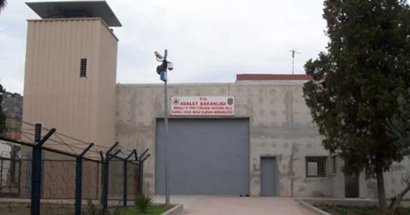 Sürecin kazananlarını ve kaybedenlerini iktidarın ünlü kalemi yazdı: Bakın faturayı kime çıkardı