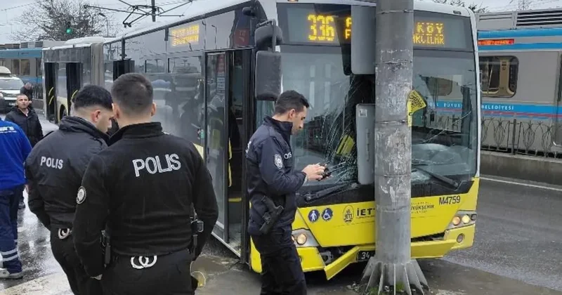 İETT otobüsü direğe çarptı
