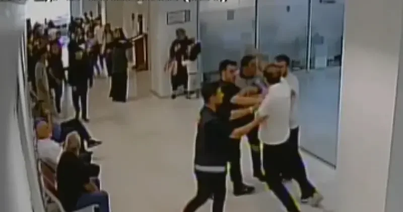 Bakırköy Adliyesi’nde velayet duruşması sonrası yumruklu kavga: Hepinizi öldüreceğim