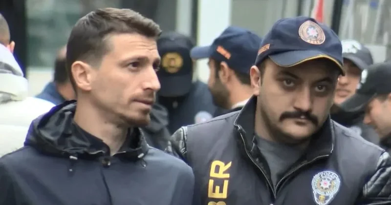 Yıldız futbolcunun gizemli 4.4 milyonluk para transferi Sözcü Gazetesi