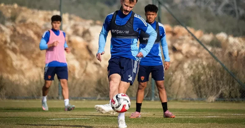 Futbolcusu Kulüpte yemek çıkmıyor demişti! Kulüpten açıklama geldi