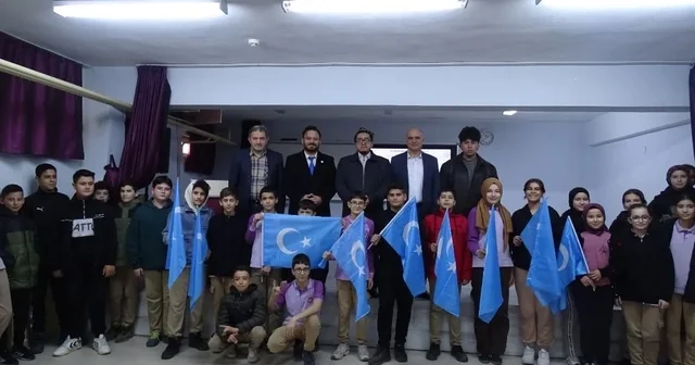 Havran İmam Hatip Ortaokulu nda 10 Aralık Dünya İnsan Hakları Günü programı düzenlendi Balıkesir Haberleri