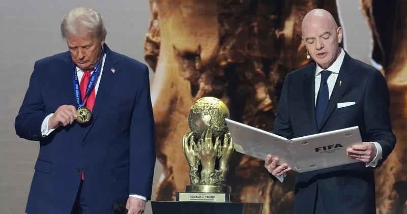 Trump a Barış Ödülü veren FIFA, kendi kurallarını ihlal etmekle suçlanıyor! Futbol Haberleri