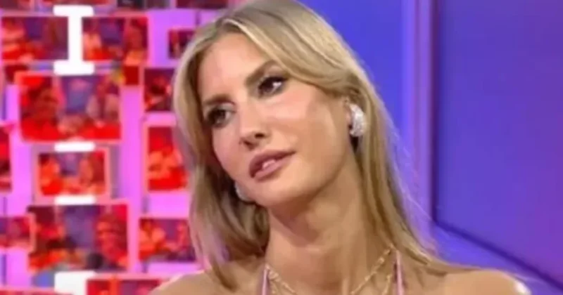 35 yıl sonra gelen platonik aşk itirafı: ‘O şiir defterine yazdığın kişi benim’ Sözcü Gazetesi