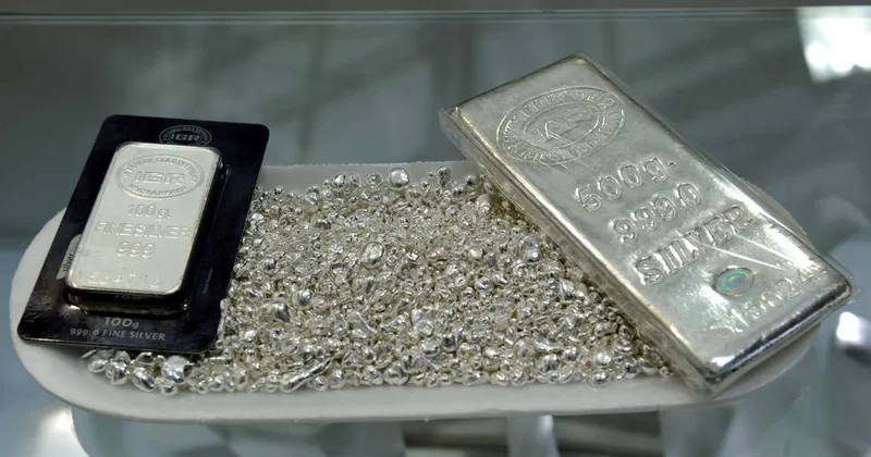 Gümüşte tarihi rekor! Ons fiyatı ilk kez 60 doları aştı