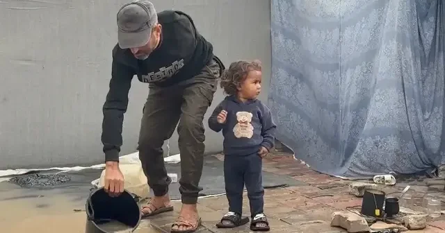 Şiddetli yağış Gazze de binlerce Filistinli ailenin çadırını sular altında bıraktı VİDEO İZLE